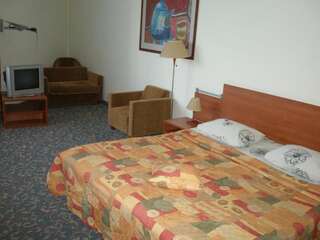 Отель Motel Paradise Вильнюс Двухместный номер с 2 отдельными кроватями-9